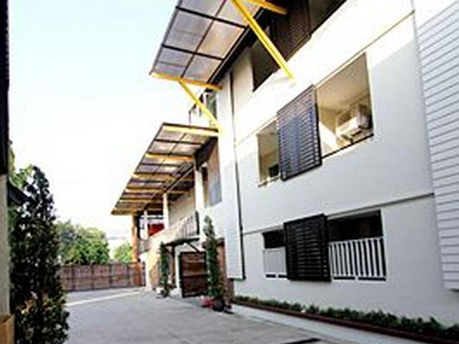 Hotel Leesort @ Onnuch Bangkok Exterior foto